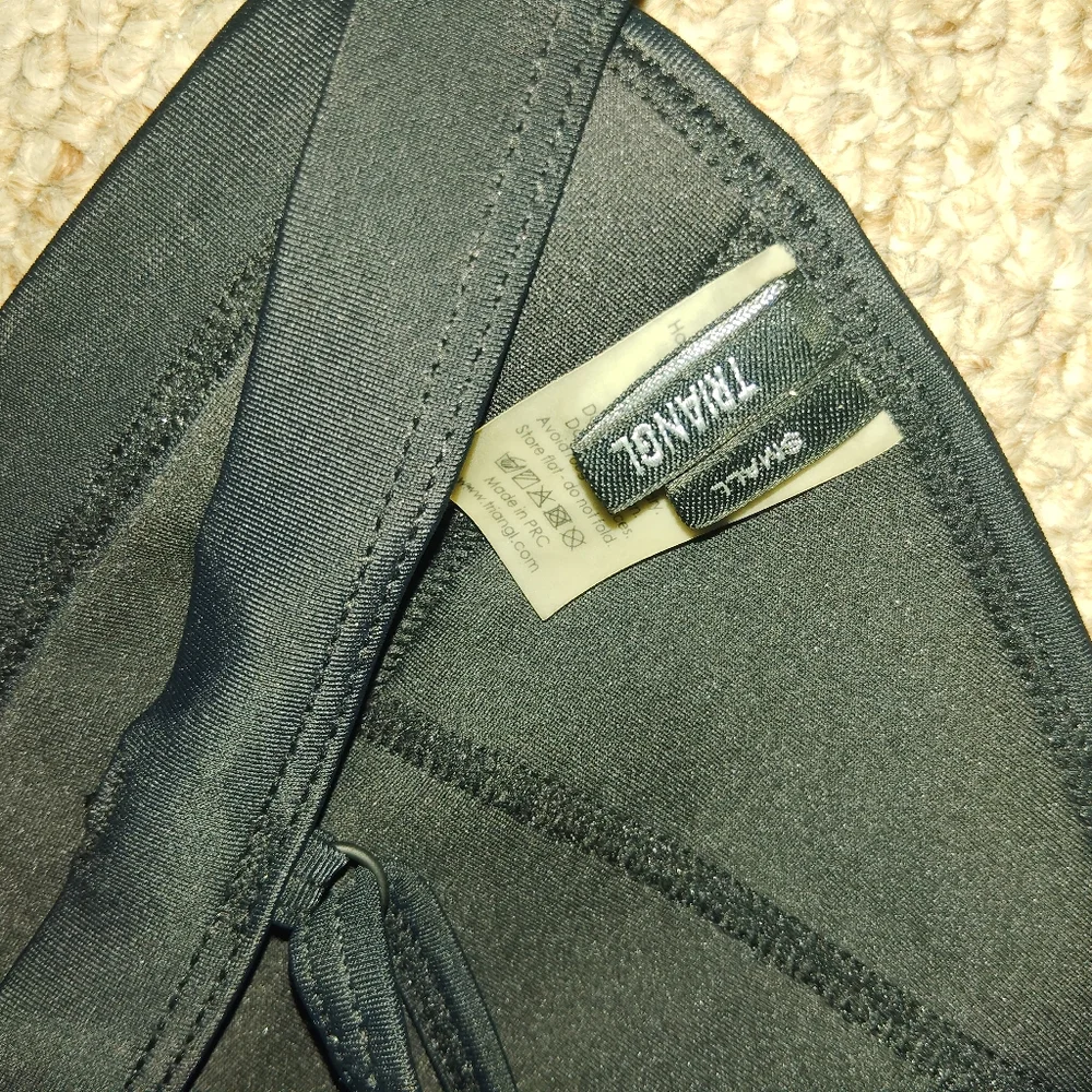 TRIANGL Farrah Bikini Top - Small - Picture 5 of 5